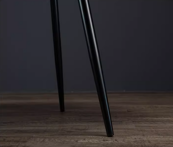 客厅家用圆形餐桌