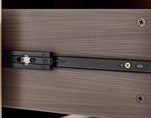 Freedom 伸縮抽屜梳妝枱