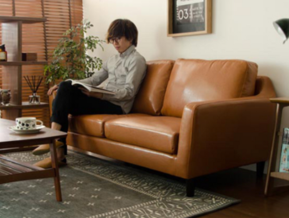 Komea 日式簡約仿皮梳化