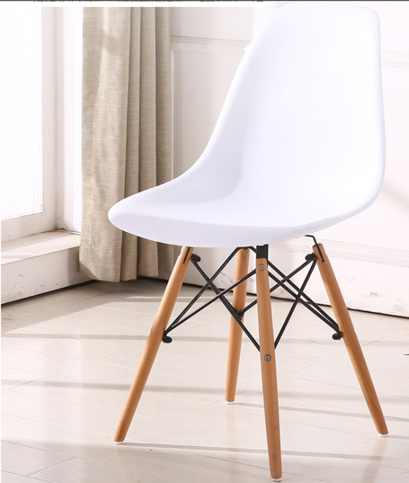 Jalo 實木彩色型格椅子