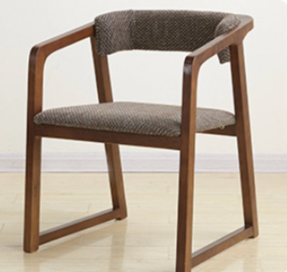 Saarni 水柳曲實木椅子