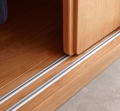 Savy 北歐風情實木衣櫃