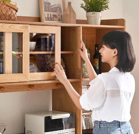 Unelma 多功能趟門儲物櫃 Storage Cabinet