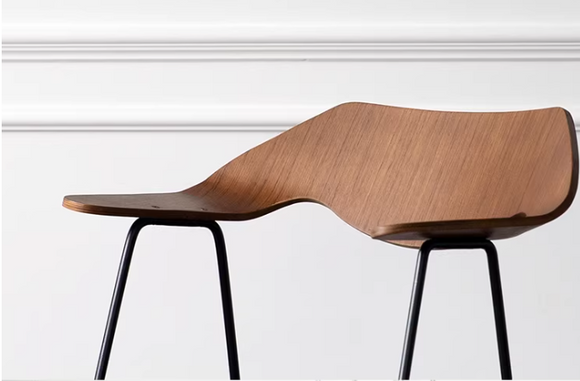 Atelier 創意彎曲餐椅