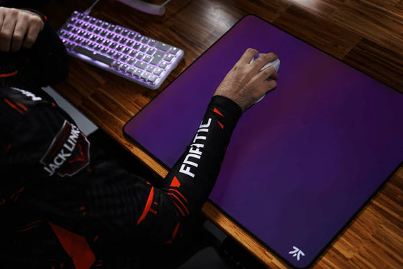 Fnatic Jet 遊戲滑鼠墊