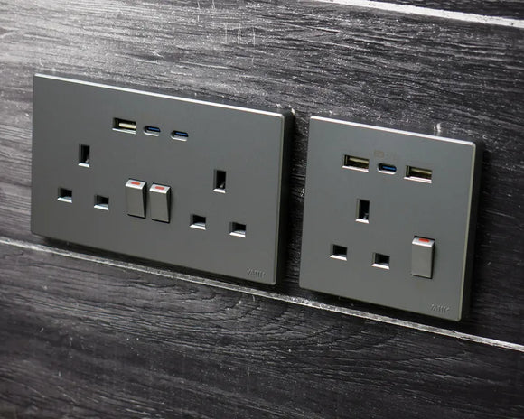 GaN45W Type-C/USB 電制插座 (孖蘇) - 碳灰