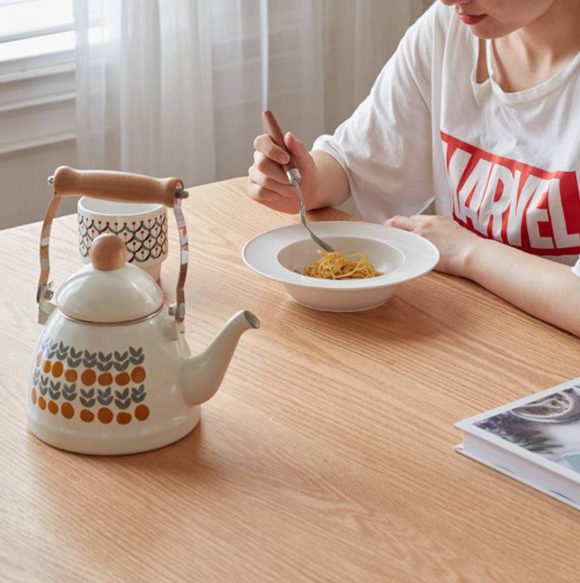 Kiva 現代伸縮餐桌