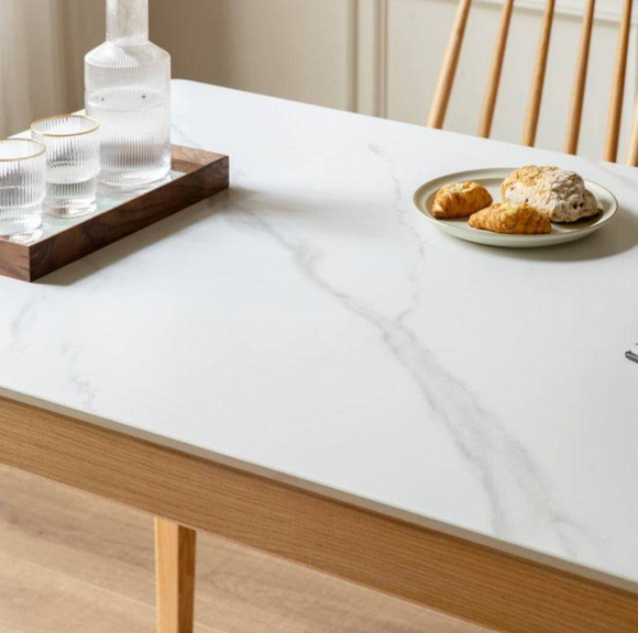 Sopu 橡木岩板餐桌