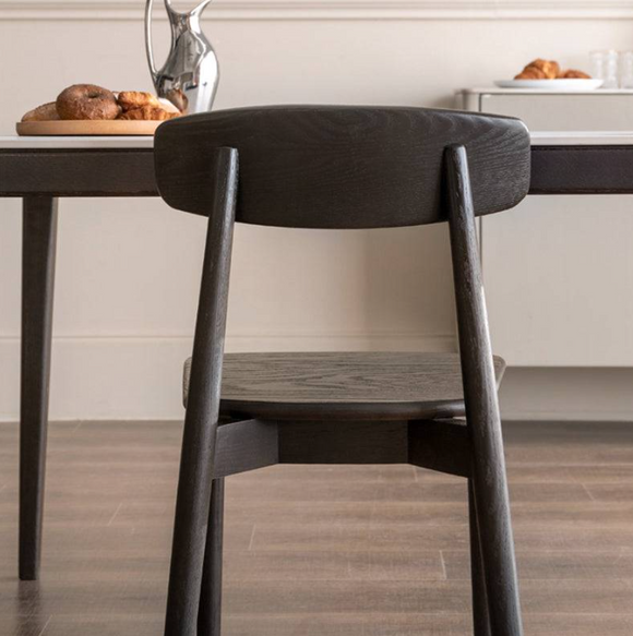 Vihrea 家用實木餐椅