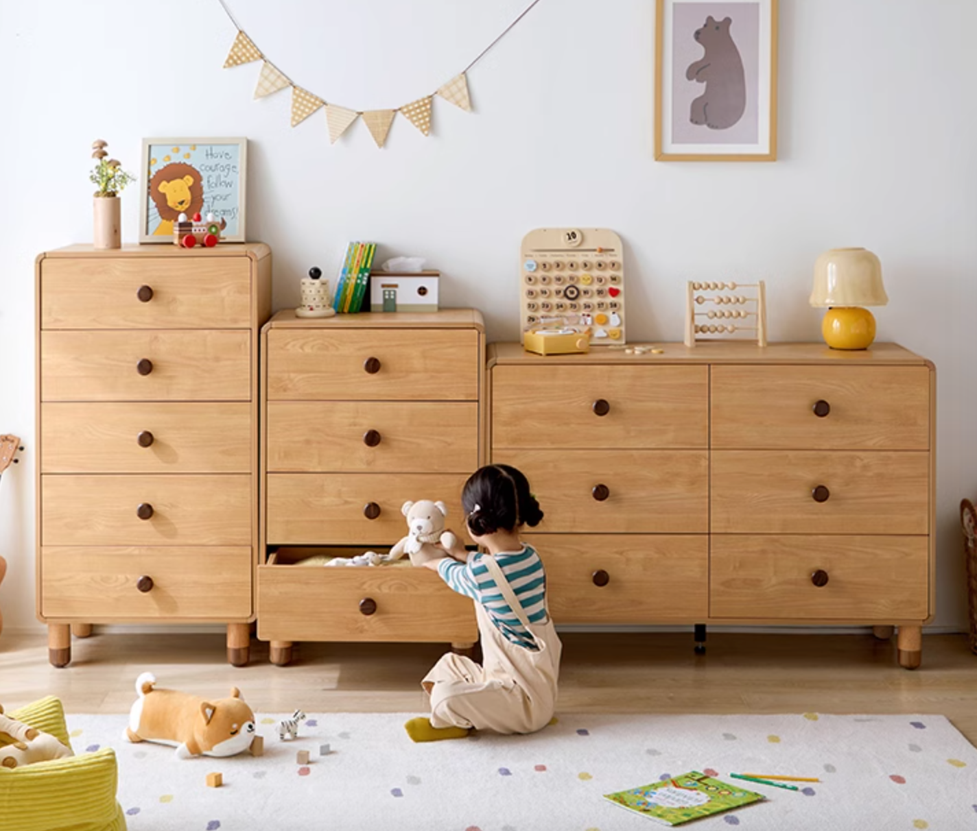 Moda 實木紅橡木兒童斗門抽屜 Bedroom Cabinet