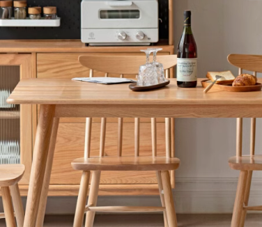 QUEEN 實木大餐桌