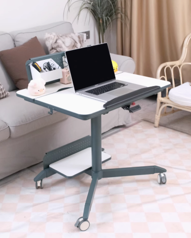 可翻折-行動電腦桌 Foldable Mobile Table