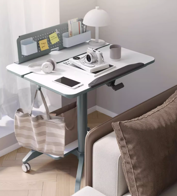 可翻折-行動電腦桌 Foldable Mobile Table