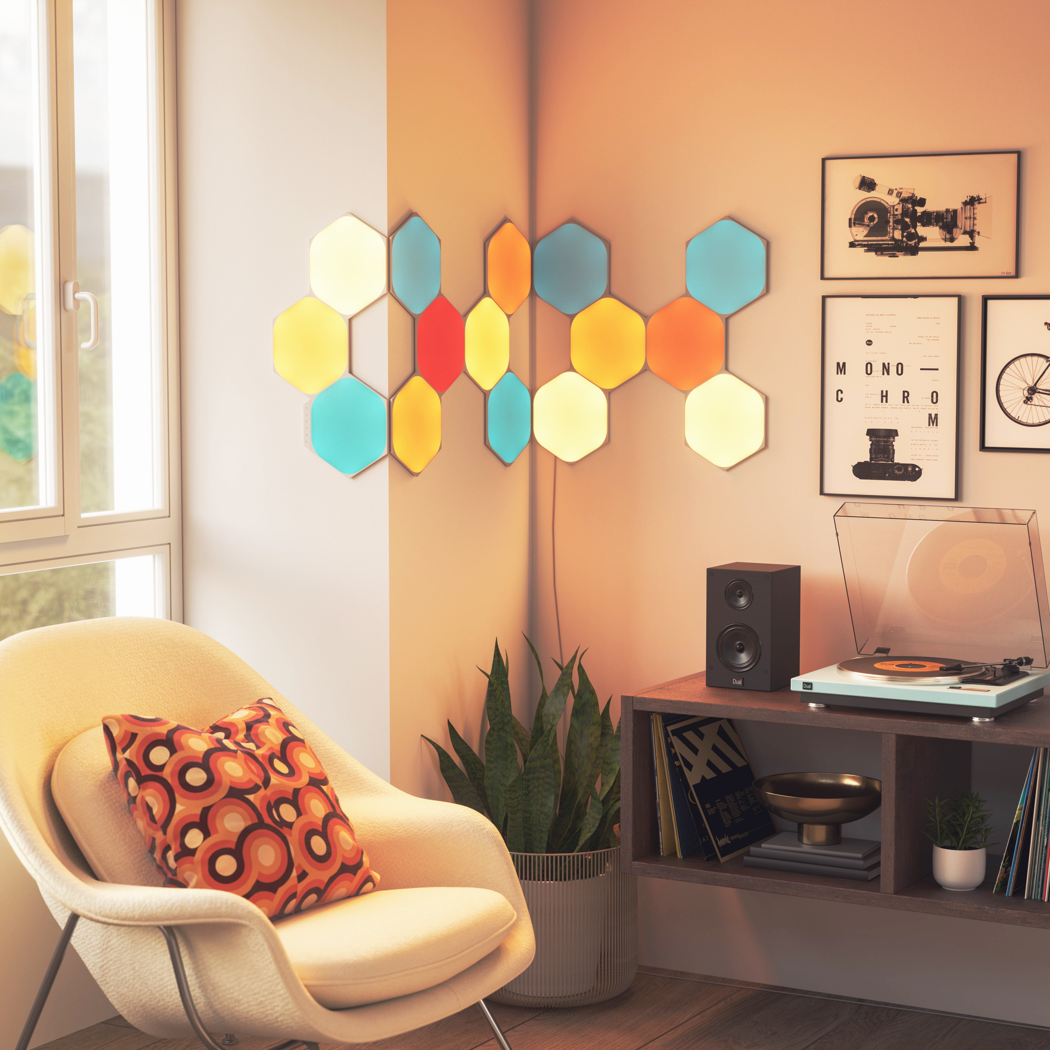 Nanoleaf Shapes Hexagons智能拼裝照明燈Smarter Kit （9個六角形燈板）